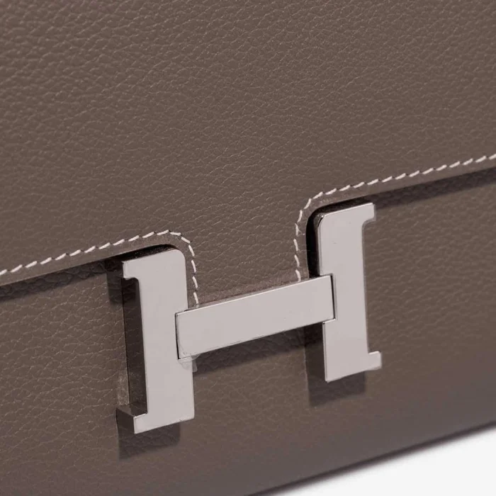 Artisan-Grade Hermès Dupes Constance To Go Evercolor Etoupe PHW - Replica Handbags - Image 6
