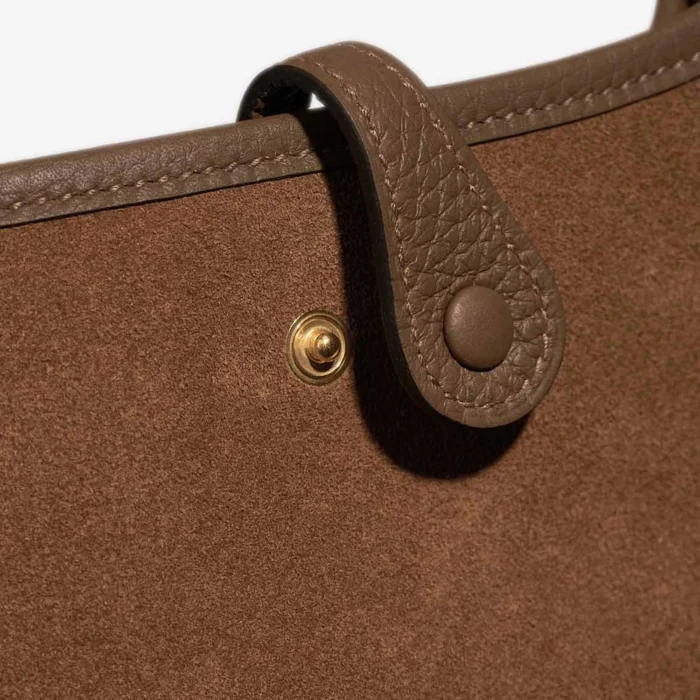 Artisan-Grade Hermès Dupes Evelyne 16 Clemence/Veau Grizzly/Wooly Gold/Alezan/Chamois GHW - Replica Handbags - Image 2