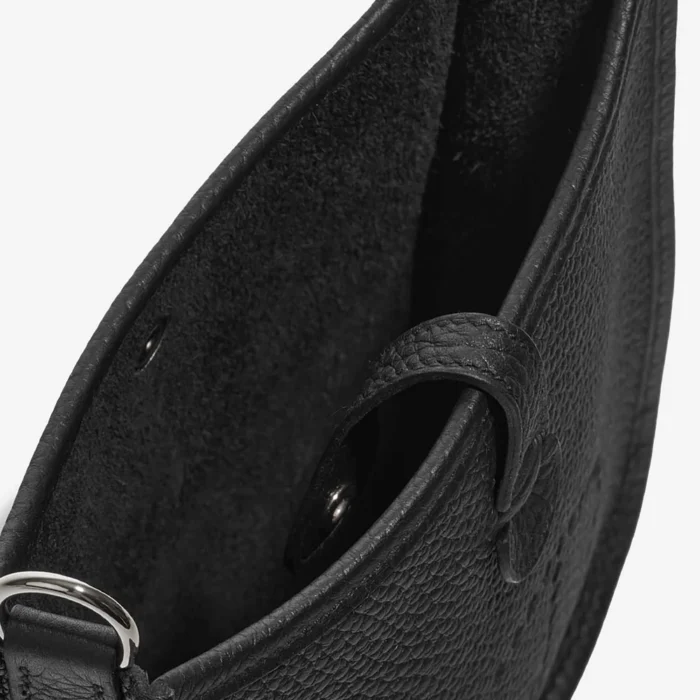 Artisan-Grade Hermès Dupes Evelyne 16 Taurillon Clemence Black PHW - Replica Handbags - Image 6