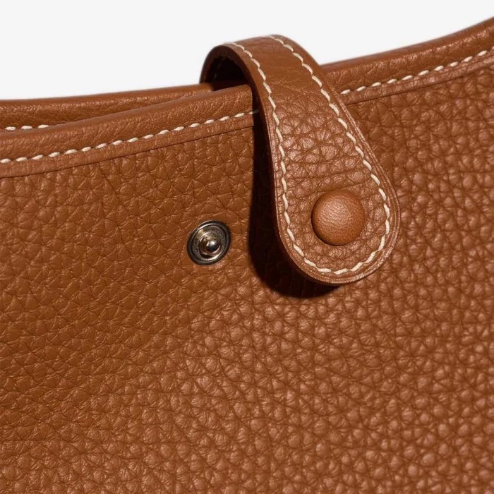 Artisan-Grade Hermès Dupes Evelyne 16 Taurillon Clemence Gold PHW - Replica Handbags - Image 5