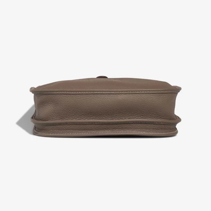 Artisan-Grade Hermès Dupes Evelyne 33 Clemence Etoupe PHW - Replica Handbags - Image 4