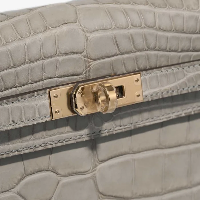 Artisan-Grade Hermès Dupes HSS Kelly 25 Matte Alligator Gris Perle/Rose Mexico GHW - Replica Handbags - Image 6