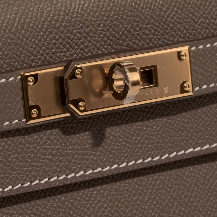 Artisan-Grade Hermès Dupes Kelly 28 Epsom Etoupe GHW - Replica Handbags - Image 6