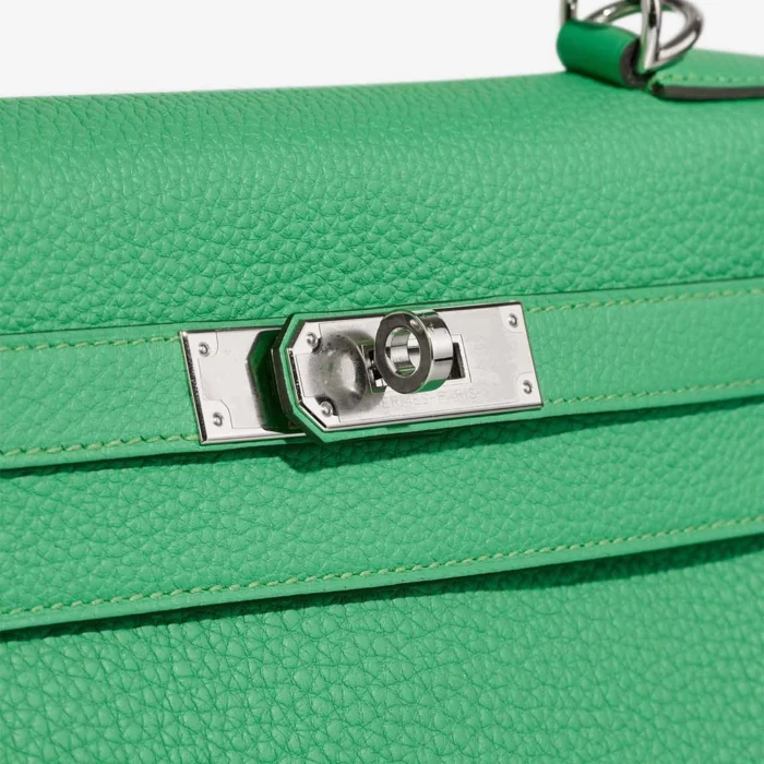 Artisan-Grade Hermès Dupes Kelly 28 Togo Vert Comics PHW - Replica Handbags - Image 7