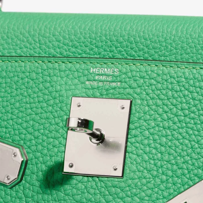 Artisan-Grade Hermès Dupes Kelly 28 Togo Vert Comics PHW - Replica Handbags - Image 6