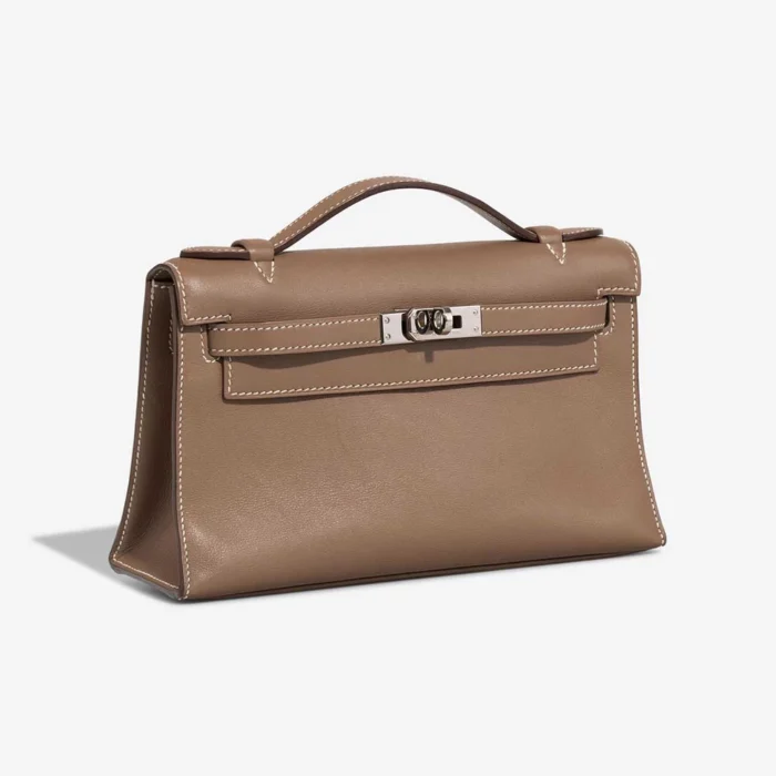 Artisan-Grade Hermès Dupes Kelly Pochette Swift Etoupe PHW - Replica Handbags - Image 4