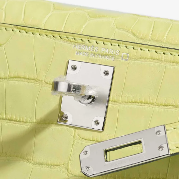 Artisan-Grade Hermès Dupes Mini Kelly Matte Alligator Jaune Bourgeon PHW - Replica Handbags - Image 6