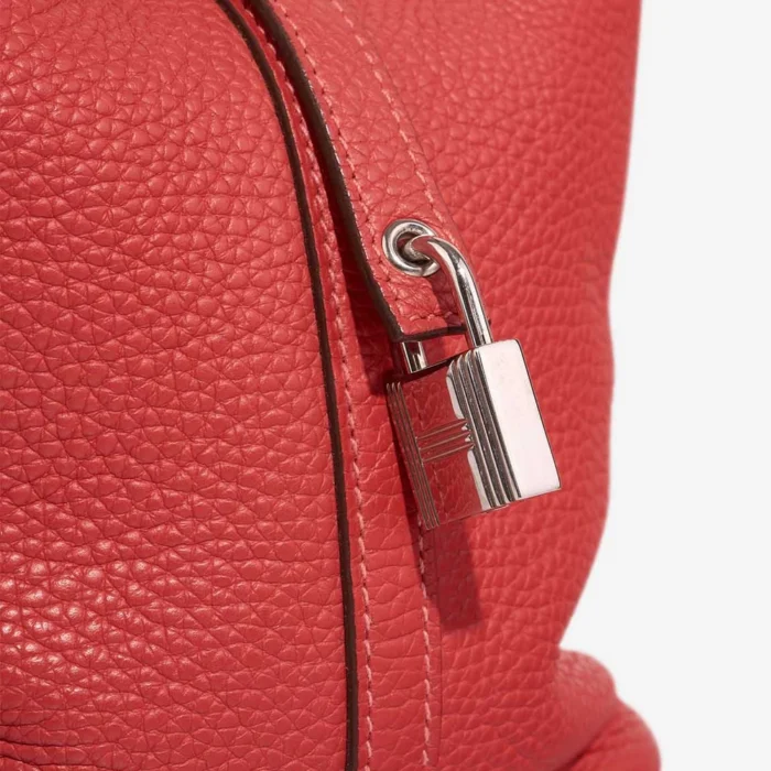 Artisan-Grade Hermès Dupes Picotin 22 Clemence Rouge Duchesse PHW - Replica Handbags - Image 5