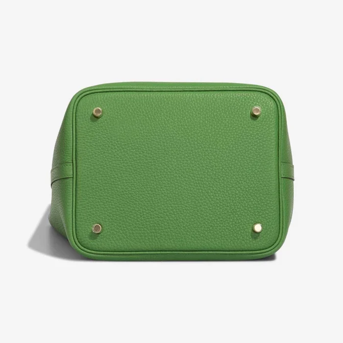 Artisan-Grade Hermès Dupes Picotin 22 Taurillon Clemence Vert Yucca GHW - Replica Handbags - Image 4