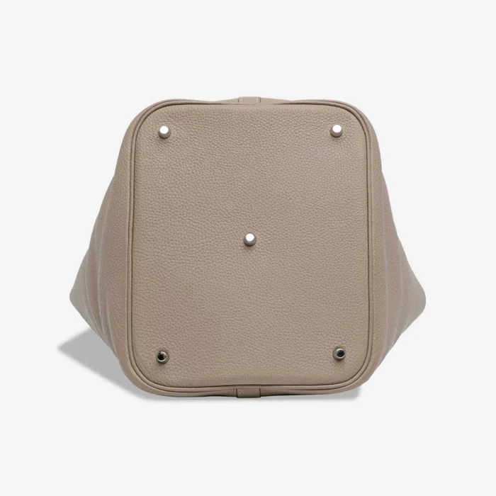 Artisan-Grade Hermès Dupes Picotin 26 Clemence Gris Tourterelle PHW - Replica Handbags - Image 4