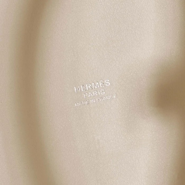 Artisan-Grade Hermès Dupes Picotin Cargo 18 Toile/Swift Nata/Ecru PHW - Replica Handbags - Image 2