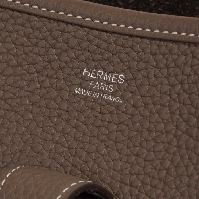 Artisan-Grade Hermès Evelyne 33 Taurillon Clemence Etoupe PHW - Replica Handbags - Image 2