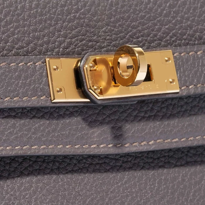 Artisan-Grade Hermès Kelly 25 Togo Etain GHW - DLF - Image 6