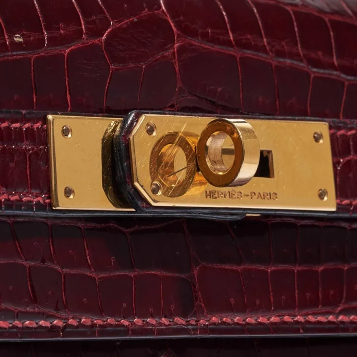 Artisan-Grade Hermès Kelly 28 Porosus Crocodile Bordeaux GHW - Replica Handbags - Image 7