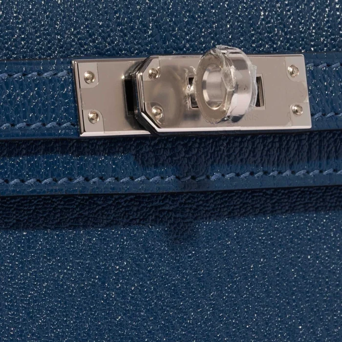 Artisan-Grade Hermès Mini Kelly Chèvre Mysore Deep Blue/Blue Izmir PHW - Replica Handbags - Image 7