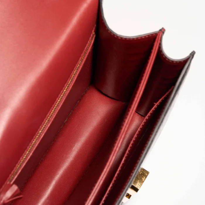 Best Replica Hermès Constance 24 Alligator Mississippiensis Black/Rouge Grenat GHW - Replica Handbags - Image 7