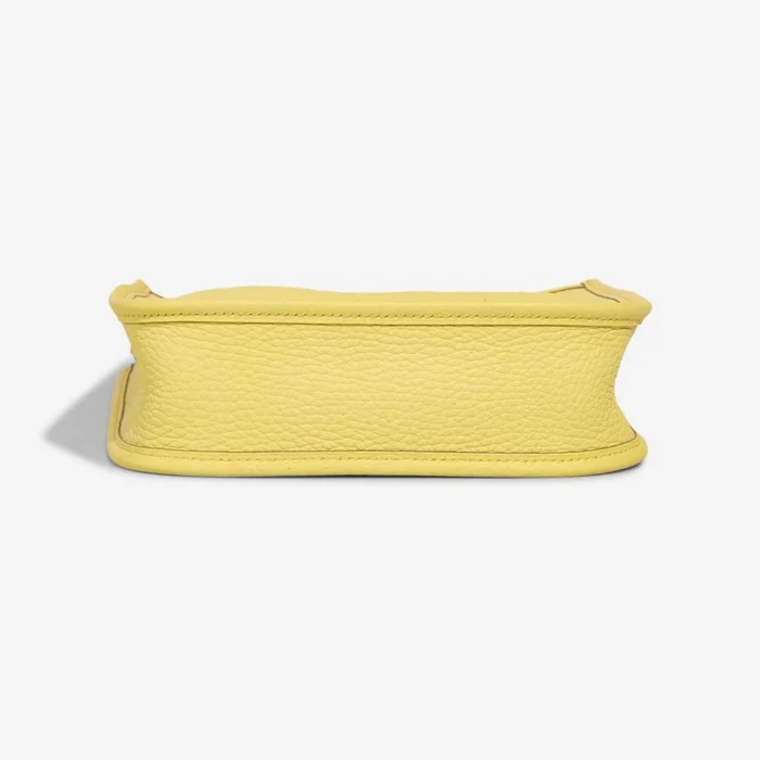 Best Replica Hermès Evelyne 16 Taurillon Clemence Limoncello PHW - Replica Handbags - Image 4