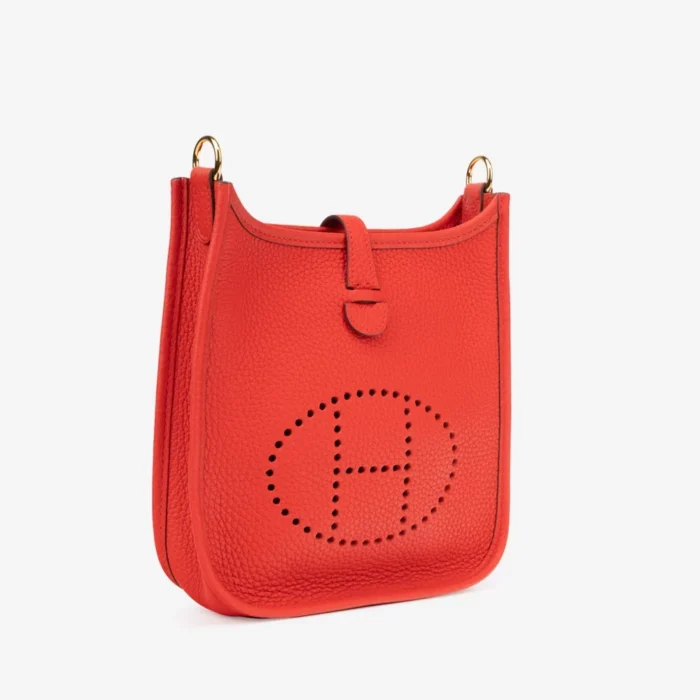 Best Replica Hermès Evelyne 16 Taurillon Clemence Rouge De Coeur GHW - DLF - Image 4