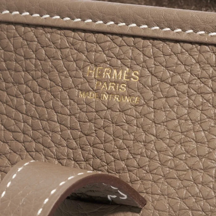 Best Replica Hermès Evelyne 29 Clemence Etoupe GHW - Replica Handbags - Image 6