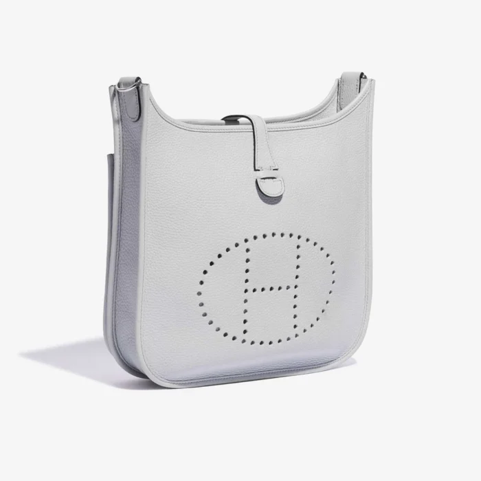 Best Replica Hermès Evelyne 29 Taurillon Clemence Pale Blue PHW - Replica Handbags - Image 4