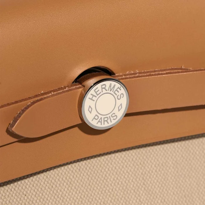 Best Replica Hermès Herbag 31 Toile Militaire/Vache Hunter Beton/Sable Naturel/Nata PHW - Replica Handbags - Image 6