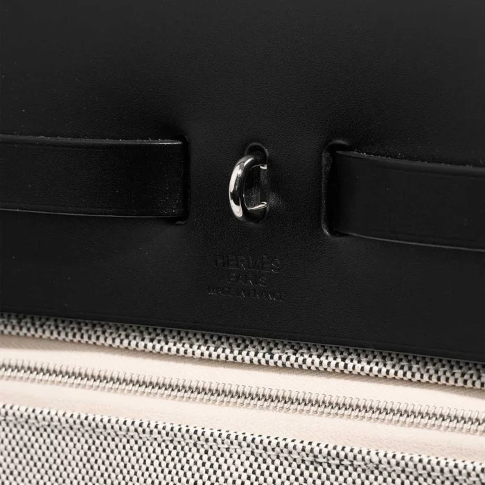 Best Replica Hermès Herbag 39 Toile/Vache Hunter Ecru/Black PHW - Replica Handbags - Image 5