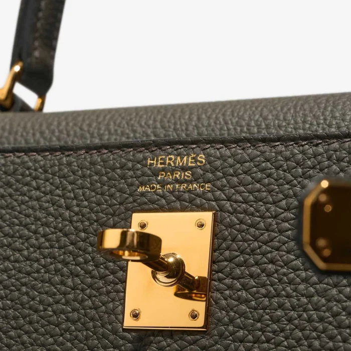 Best Replica Hermès Kelly 25 Togo Vert de Gris GHW - Replica Handbags - Image 6