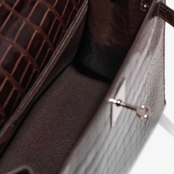 Best Replica Hermès Kelly 28 Alligator Mississippiensis Macassar/ebene/Miel/Rose Extrême PHW - Replica Handbags - Image 5