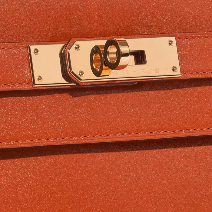 Best Replica Hermès Kelly 28 Tadelakt Terre Battue GHW - Replica Handbags - Image 7