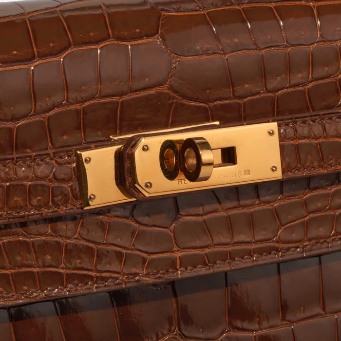 Best Replica Hermès Kelly 32 Porosus Crocodile Etrusque GHW - Replica Handbags - Image 6