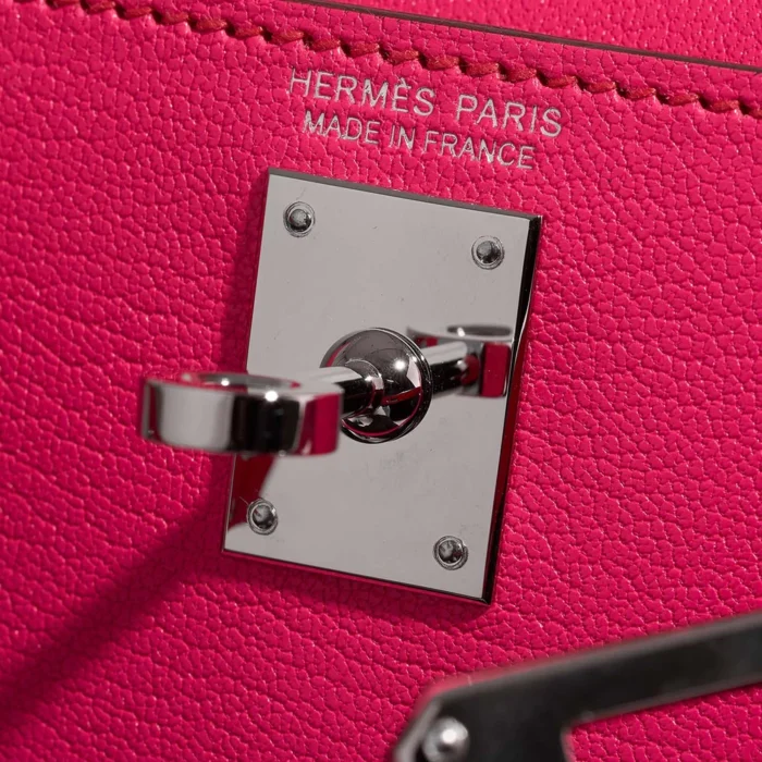 Best Replica Hermès Mini Kelly Chevre Chamkila Rose Pop/Framboise PHW - Replica Handbags - Image 6
