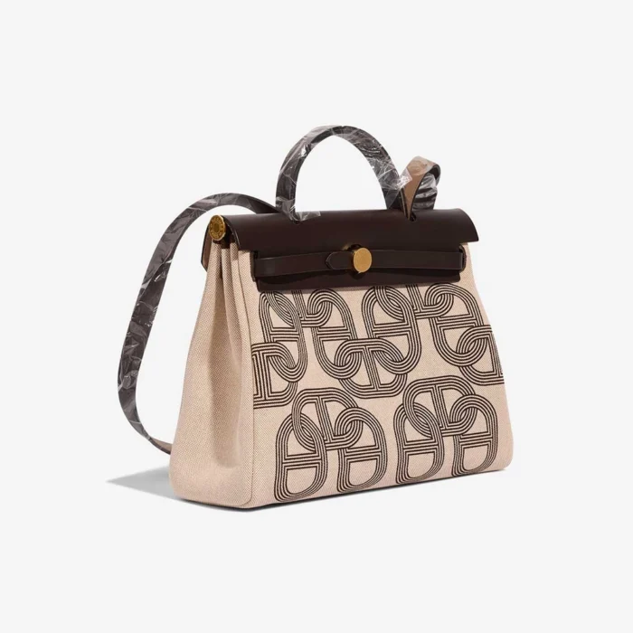 High-End Hermès Inspired Herbag 31 Toile H/Vache Hunter Plume CC Circuit 24 Ebene/Ecru/Beige GHW - Direct Luxury Fashion - Image 6