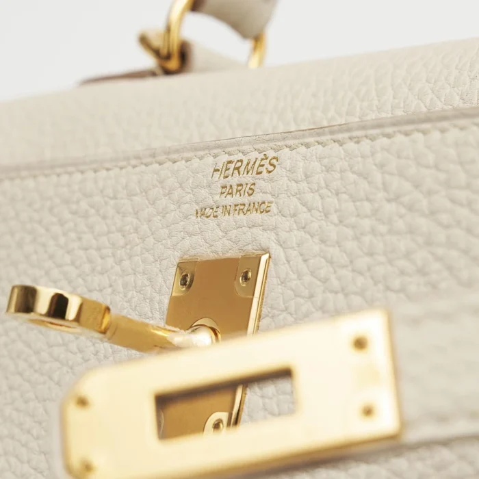 Mirror Quality Hermès Kelly 25 Togo Beton GHW - Replica Handbags - Image 6