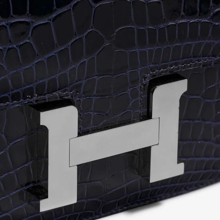 Mirror Quality Hermès Replicas Constance 18 Alligator Blue Marine PHW - DLF - Image 6