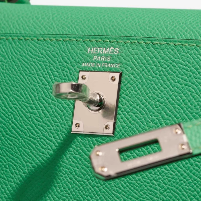 Mirror Quality Hermès Replicas Kelly 25 Epsom Vert Comics PHW - DLF - Image 6