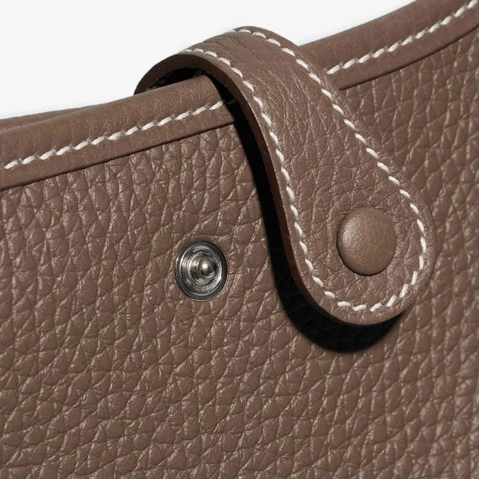 Premium Hermès Replica Evelyne 16 Taurillon Clemence Etoupe/Blue Indigo PHW - Direct Luxury Fashion - Image 6