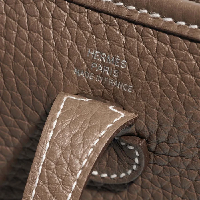 Premium Hermès Replica Evelyne 16 Taurillon Clemence Etoupe/Blue Indigo PHW - Direct Luxury Fashion - Image 2