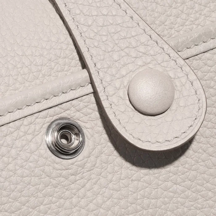 Premium Hermès Replica Evelyne 29 Taurillon Clemence Beton PHW - Direct Luxury Fashion - Image 6