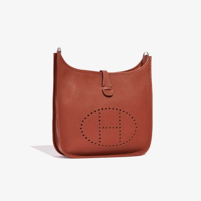 Evelyne TPM replica