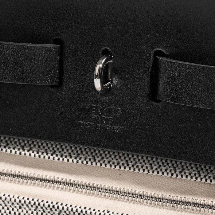 Premium Hermès Replica Herbag 31 Toile/Vache Hunter Ecru/Black PHW - Direct Luxury Fashion - Image 2