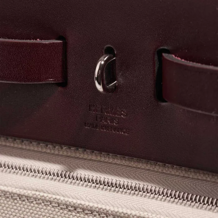 Premium Hermès Replica Herbag 31 Toile/Vache Hunter Rouge Sellier/Rouge H/Beton PHW - Direct Luxury Fashion - Image 2