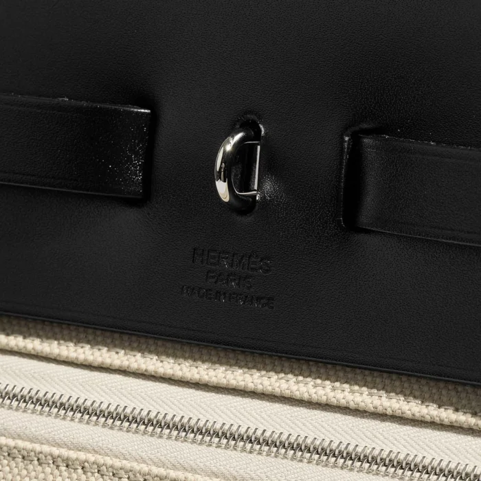 Premium Hermès Replica Herbag 39 Toile/Vache Hunter Black/Beton PHW - Direct Luxury Fashion - Image 2