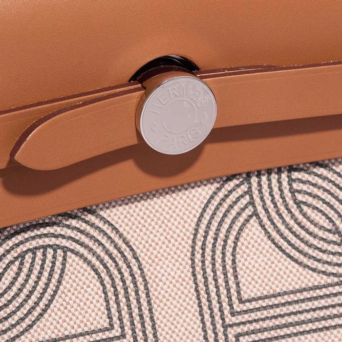 Premium Hermès Replica Herbag Circuit 24 31 Toile/Vache Hunter Gris Meyer/Ecru/Beige/Naturel PHW - Direct Luxury Fashion - Image 5
