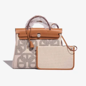 Premium Hermès Replica Herbag Circuit 24 31 Toile/Vache Hunter Gris Meyer/Ecru/Beige/Naturel PHW - Direct Luxury Fashion