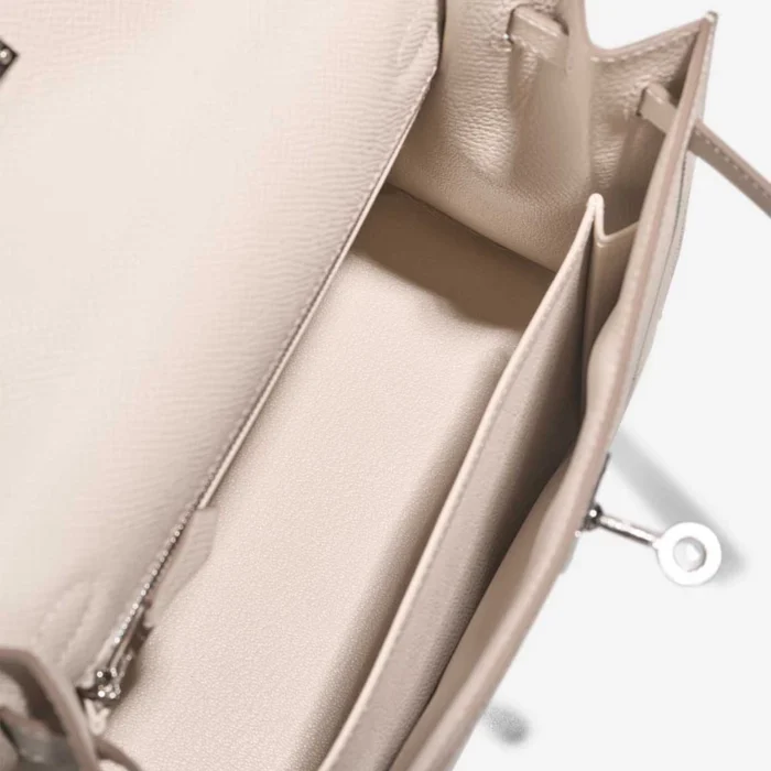 Premium Hermès Replica Kelly 25 Epsom Craie PHW - Direct Luxury Fashion - Image 5