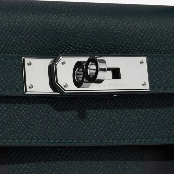 Premium Hermès Replica Kelly 28 Lettre H Epsom/Sombrero/Clemence Vert Cypres/Blue Obscur/Malachite PHW - Direct Luxury Fashion - Image 7