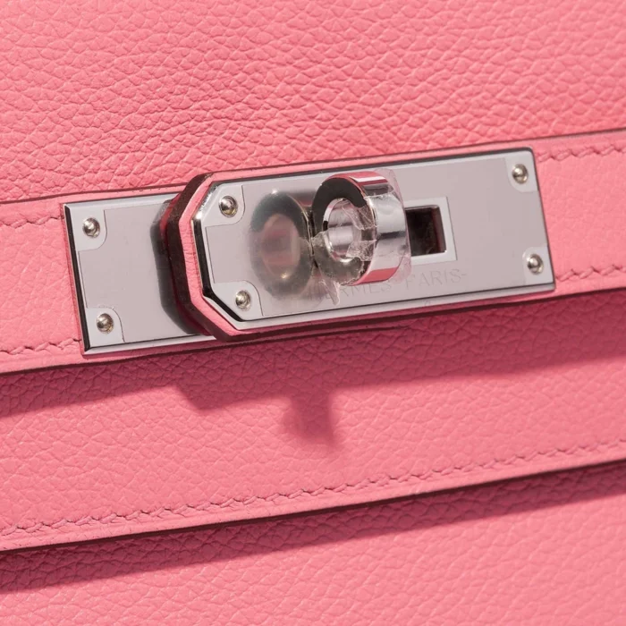Premium Hermès Replica Kelly 28 Verso Evercolor Rose D’ete/Terre Battue PHW - Direct Luxury Fashion - Image 7