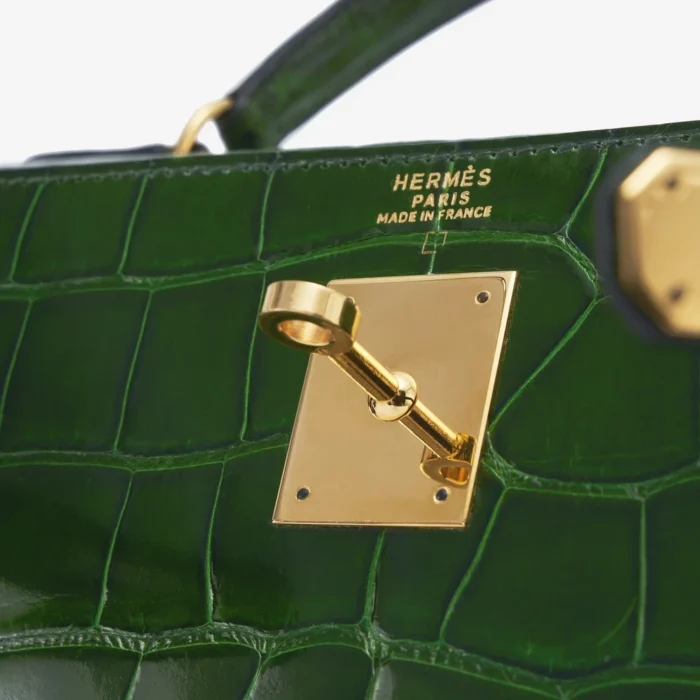 Premium Hermès Replica Kelly 32 Alligator Vert Emerald GHW - Direct Luxury Fashion - Image 5