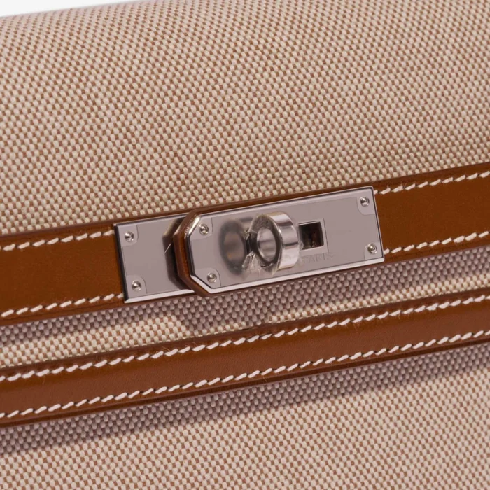 Premium Hermès Replica Kelly Depêches Pouch 25 Toile/Barenia Fauve PHW - Direct Luxury Fashion - Image 7