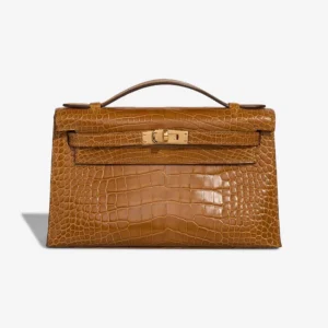 Premium Hermès Replica Kelly Pochette Alligator Mississippiensis Tabac Camel GHW - Direct Luxury Fashion